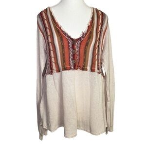 Gimmicks by BKE Lightweight Bohemiam Long Sleeve Sweater